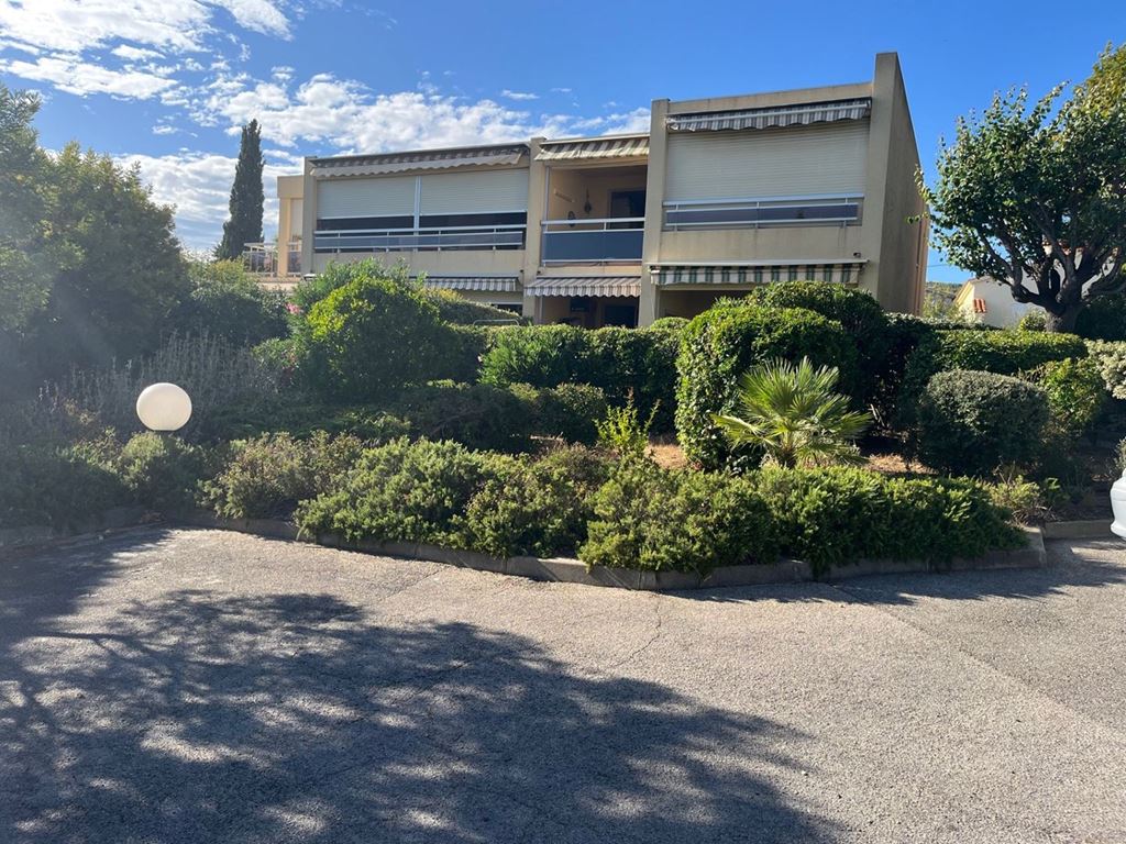 Appartement Studio BANDOL (83150) AGENCE CONSEILS AZUR